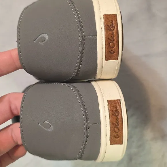 🆕️ OluKai Pehuea Pa'I Slip On Sneaker