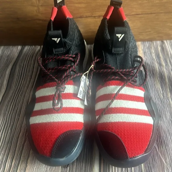 Adidas TRAE YOUNG 2 'CHINESE NEW YEAR' men’s basketball shoes New with tags