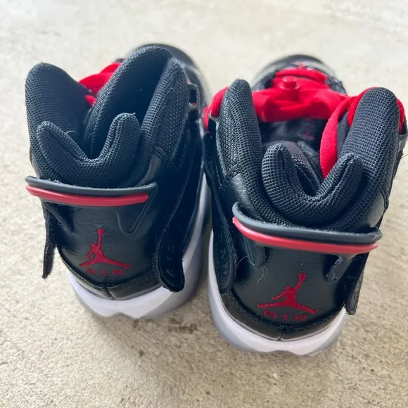 Air Jordan 6 Rings Bred size 5.5 $60 (laces aren’t original)