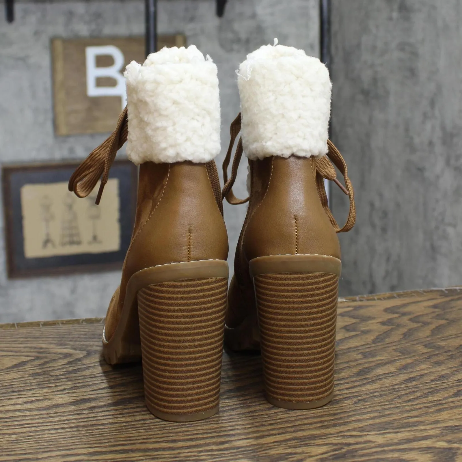 BCBGeneration Women's Hiker Ankle Boot GN219526 Camel Brown 6M