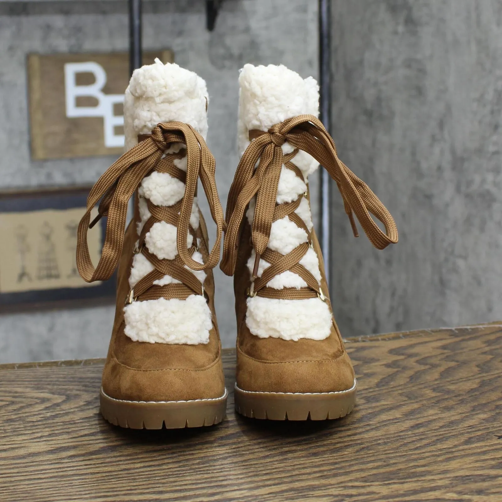 BCBGeneration Women's Hiker Ankle Boot GN219526 Camel Brown 6M