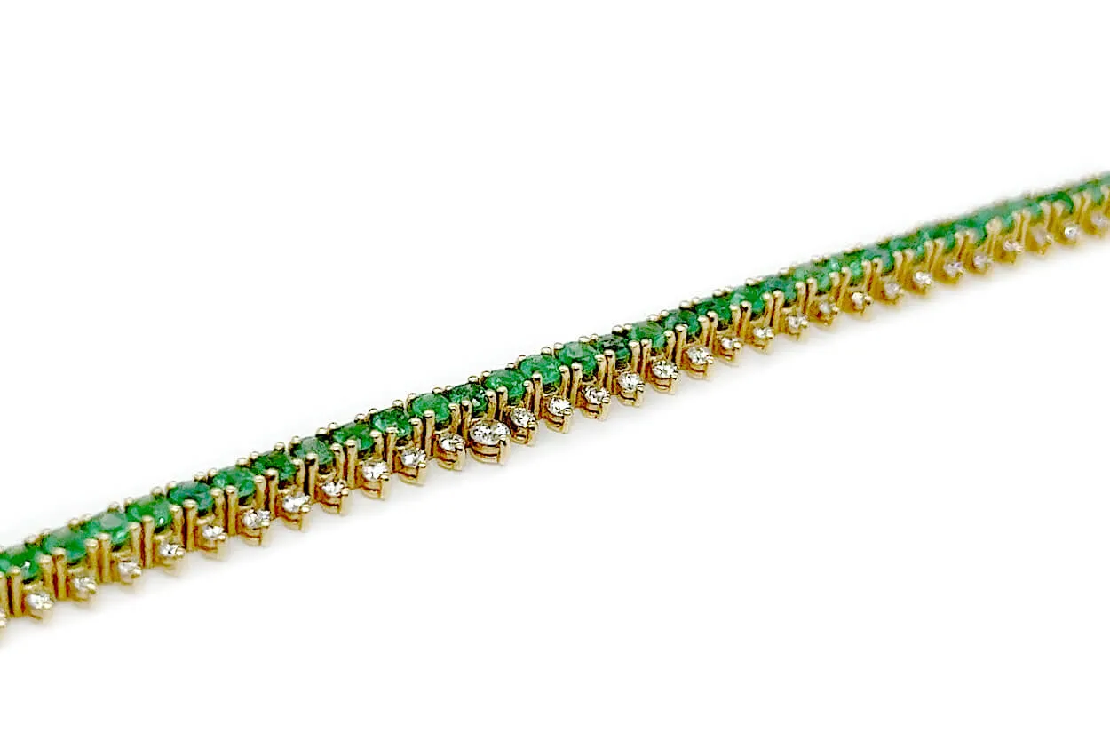 Bracelet 18kt Gold Emeralds & Top Diamonds Tennis