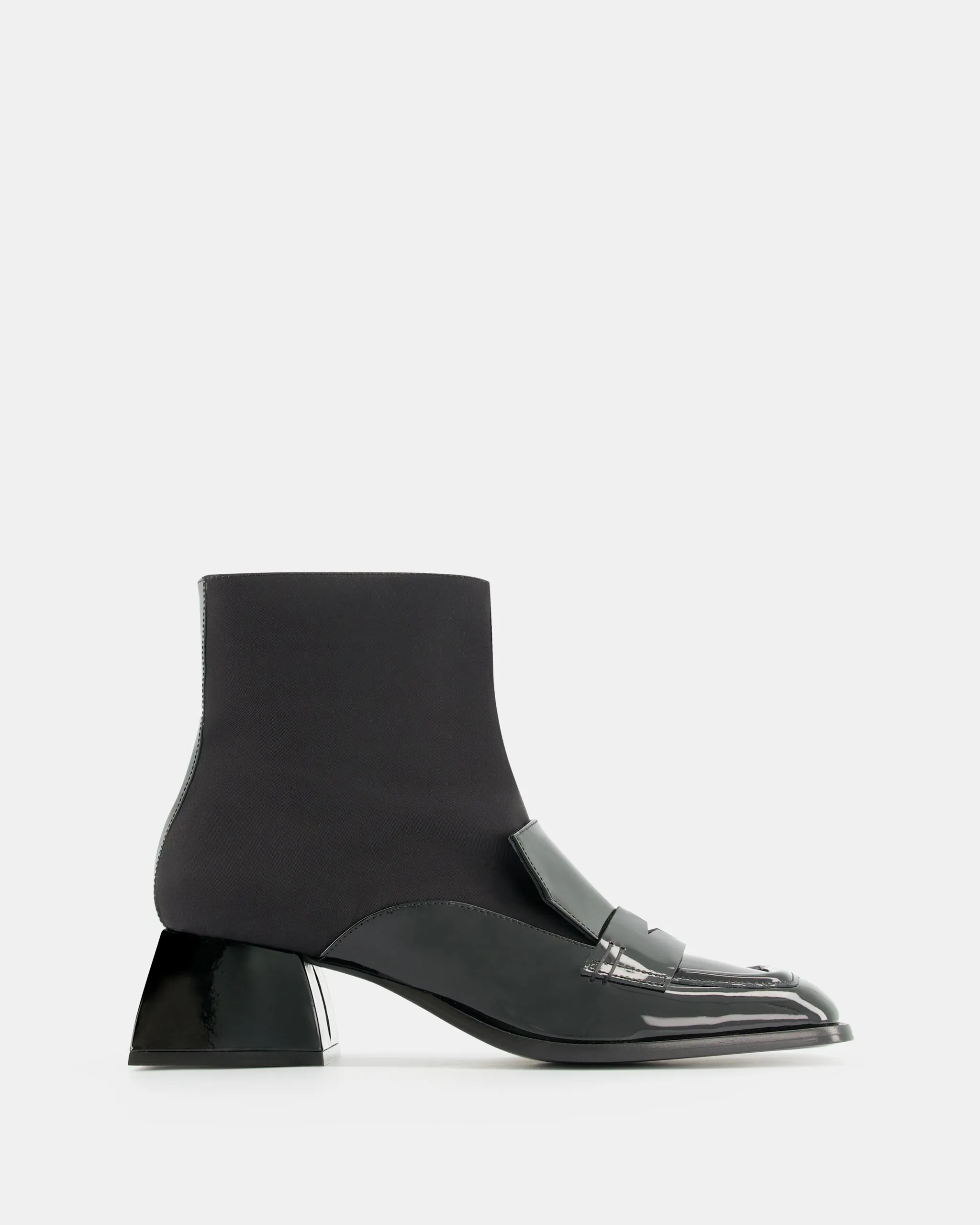 Bulla Cara AB Black Patent and Black Nylon 50