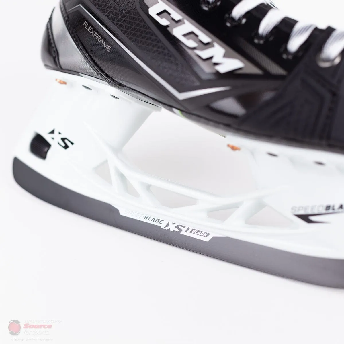CCM RIBCOR 80K Junior Hockey Skates
