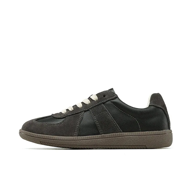 Classic orthopedic shoes