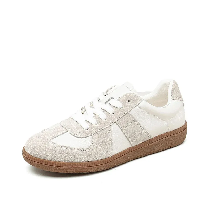 Classic orthopedic shoes