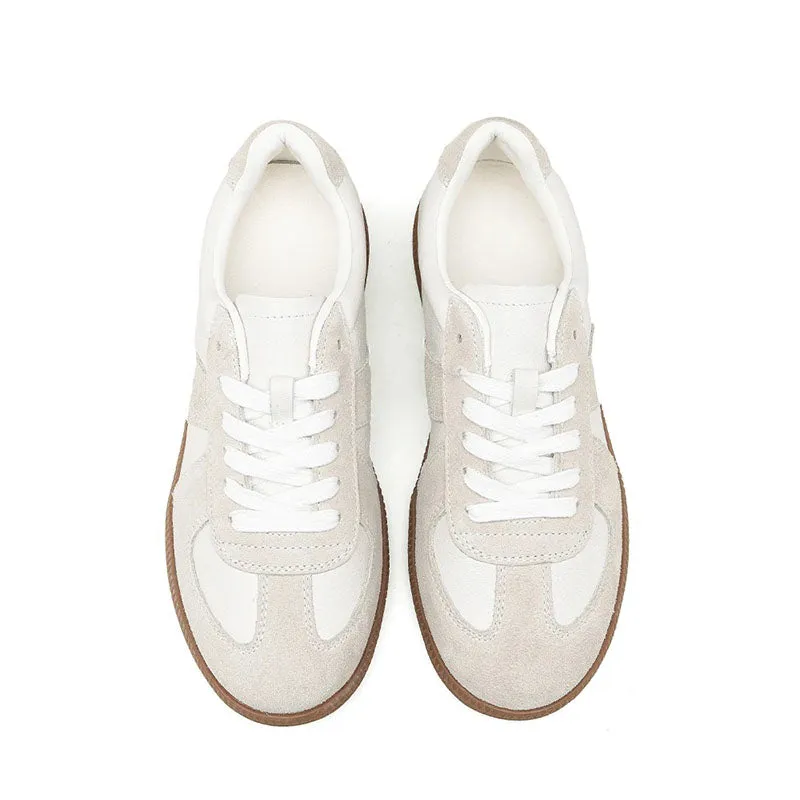 Classic orthopedic shoes