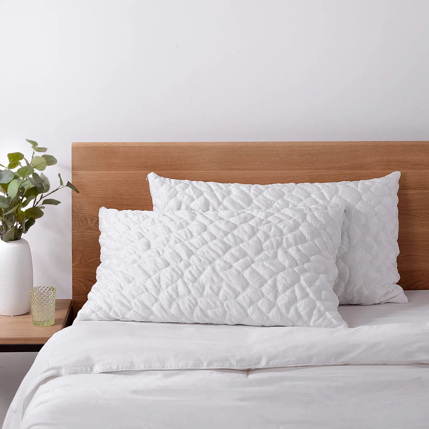 Dreamaker Cooling Gel Shredded Memory Foam Pillow