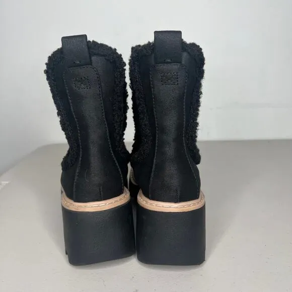 DV Dolce Vita Black Vinny Cozy Lug-Sole Platform Booties Size 6