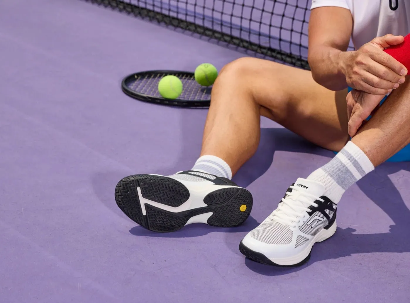 FitVille Men's Court Tennis Amadeus V7