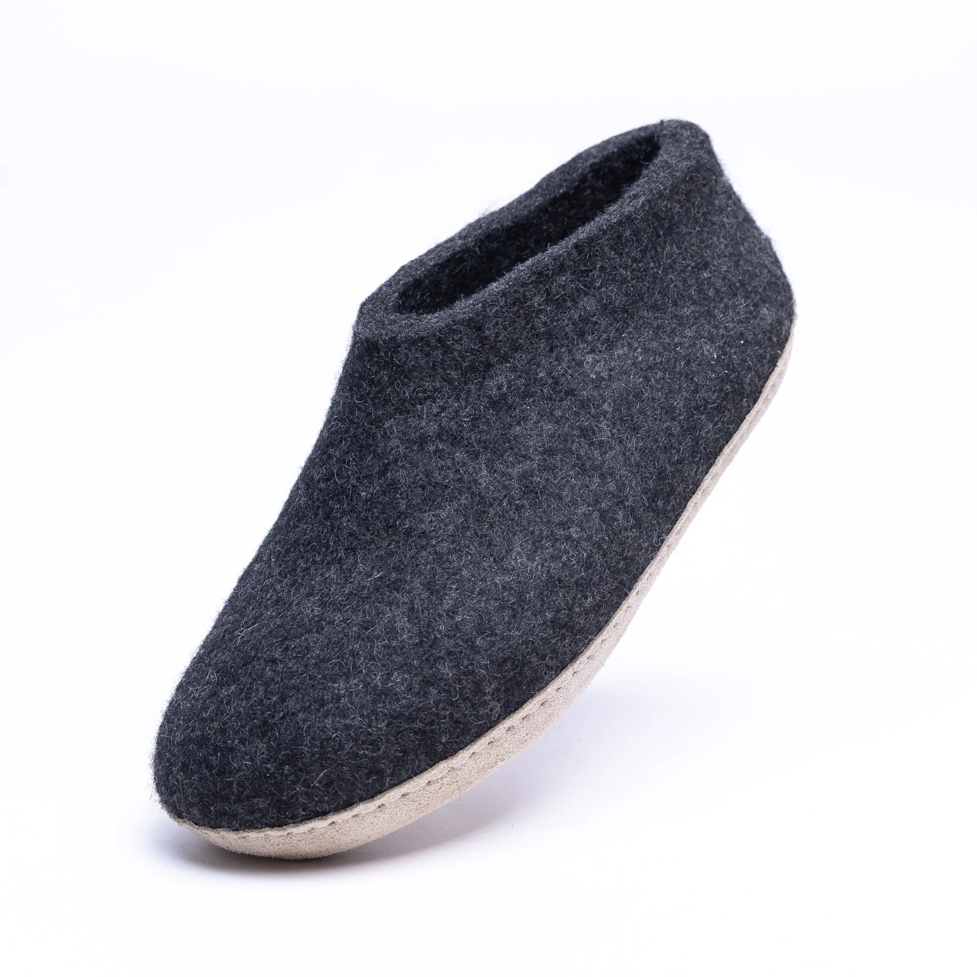 KUUMA - Graphite Wool Ankle Boots Unisex, Hand-Felted Indoor Comfort