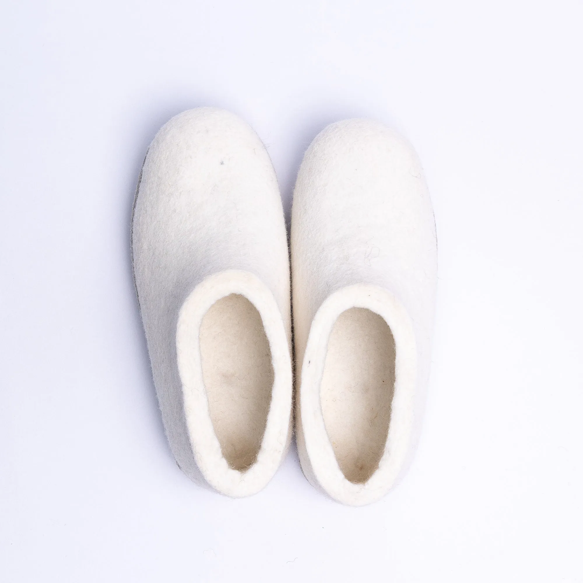 KUUMA – Unisex Handmade Felt Ankle Boots Neutral Cream, Cozy Gift for Parents