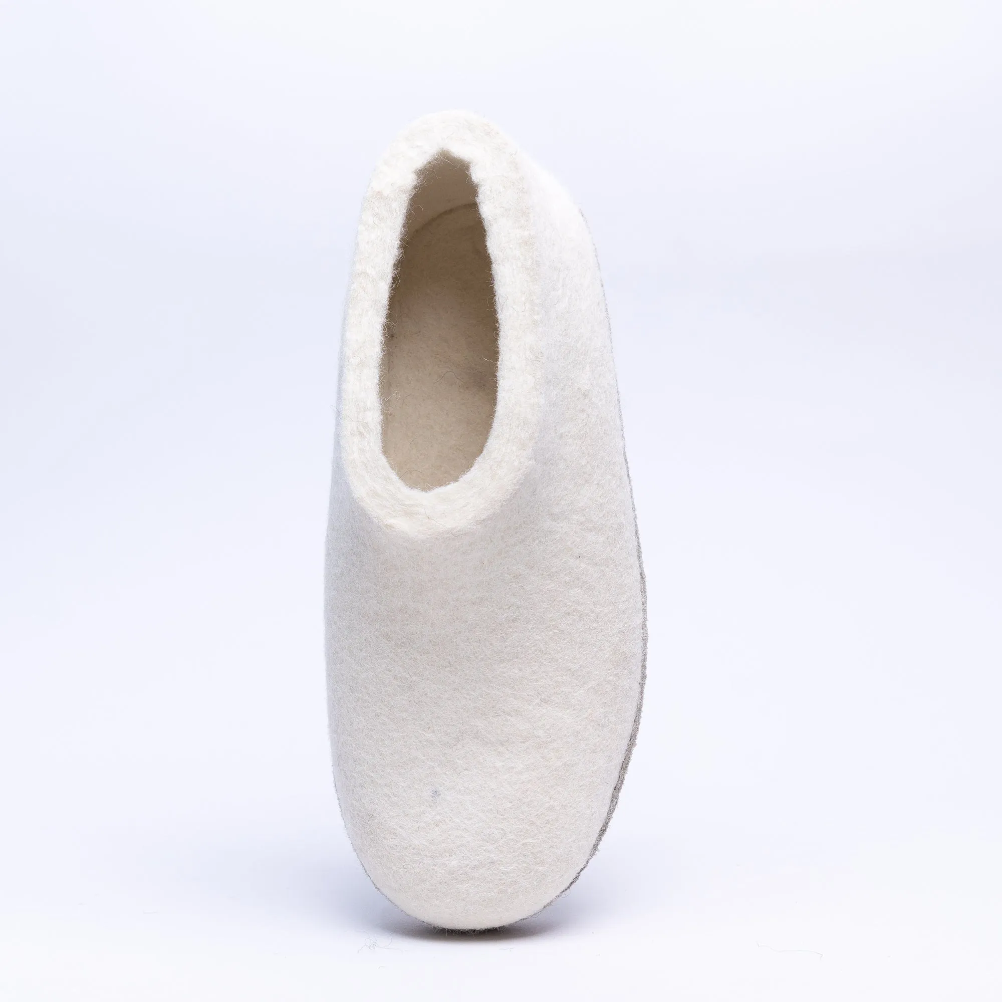 KUUMA – Unisex Handmade Felt Ankle Boots Neutral Cream, Cozy Gift for Parents