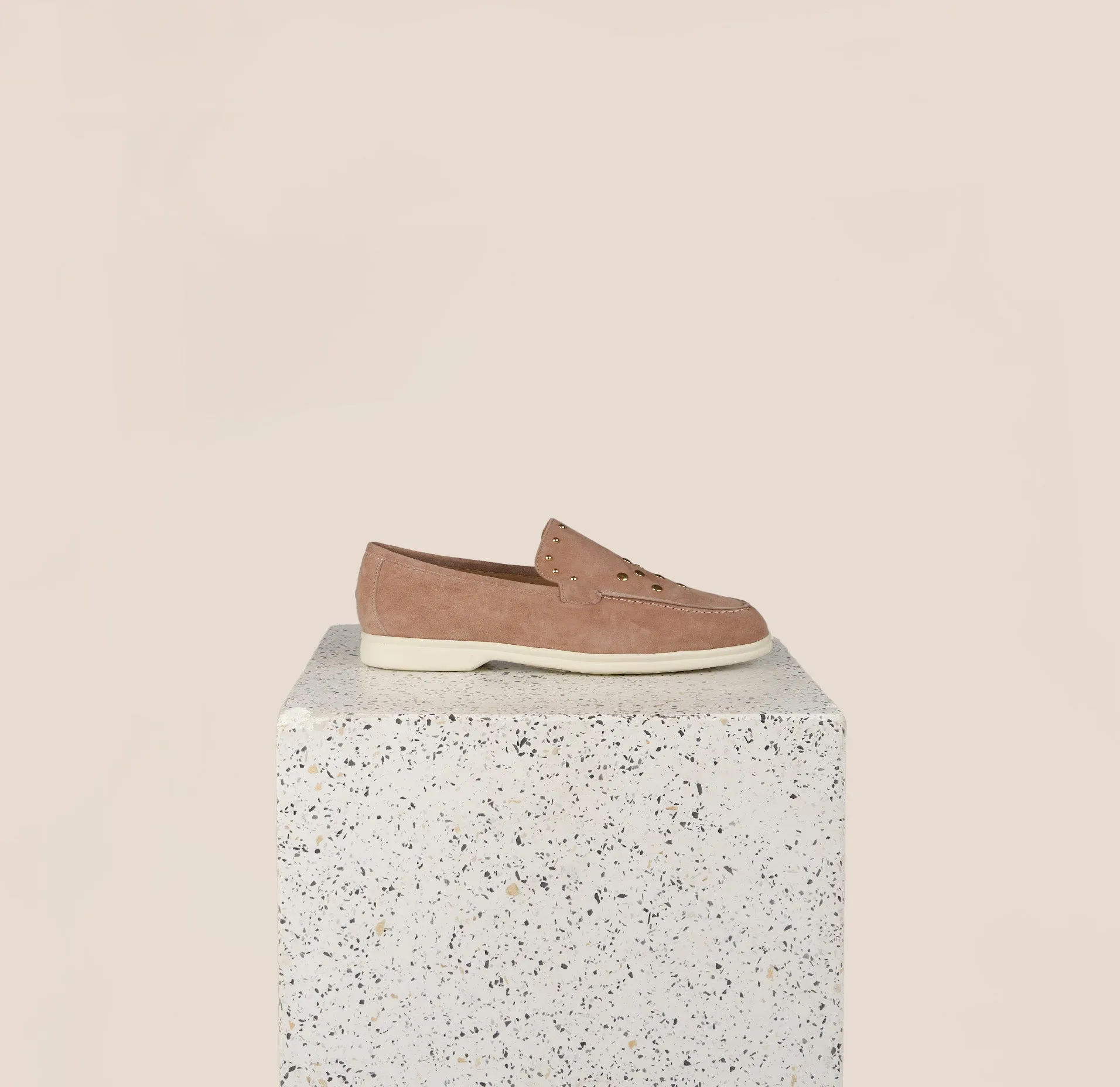 Lisa Studded - Rose Wind