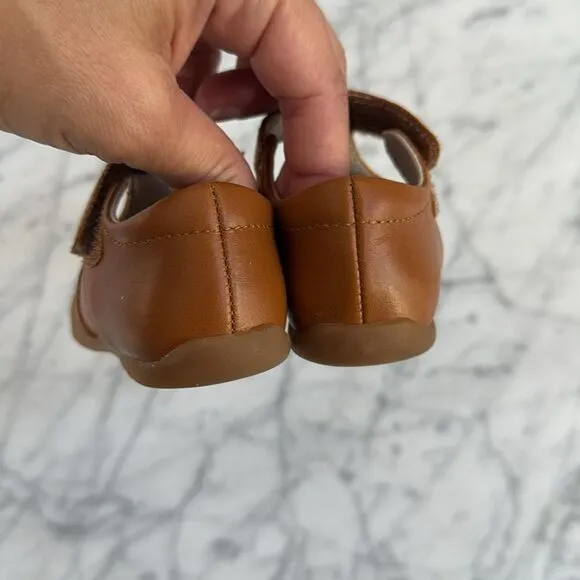 Livie &amp; Luca Prim Toddler Girls Shoes Sz 2 Mary Jane T-Strap
