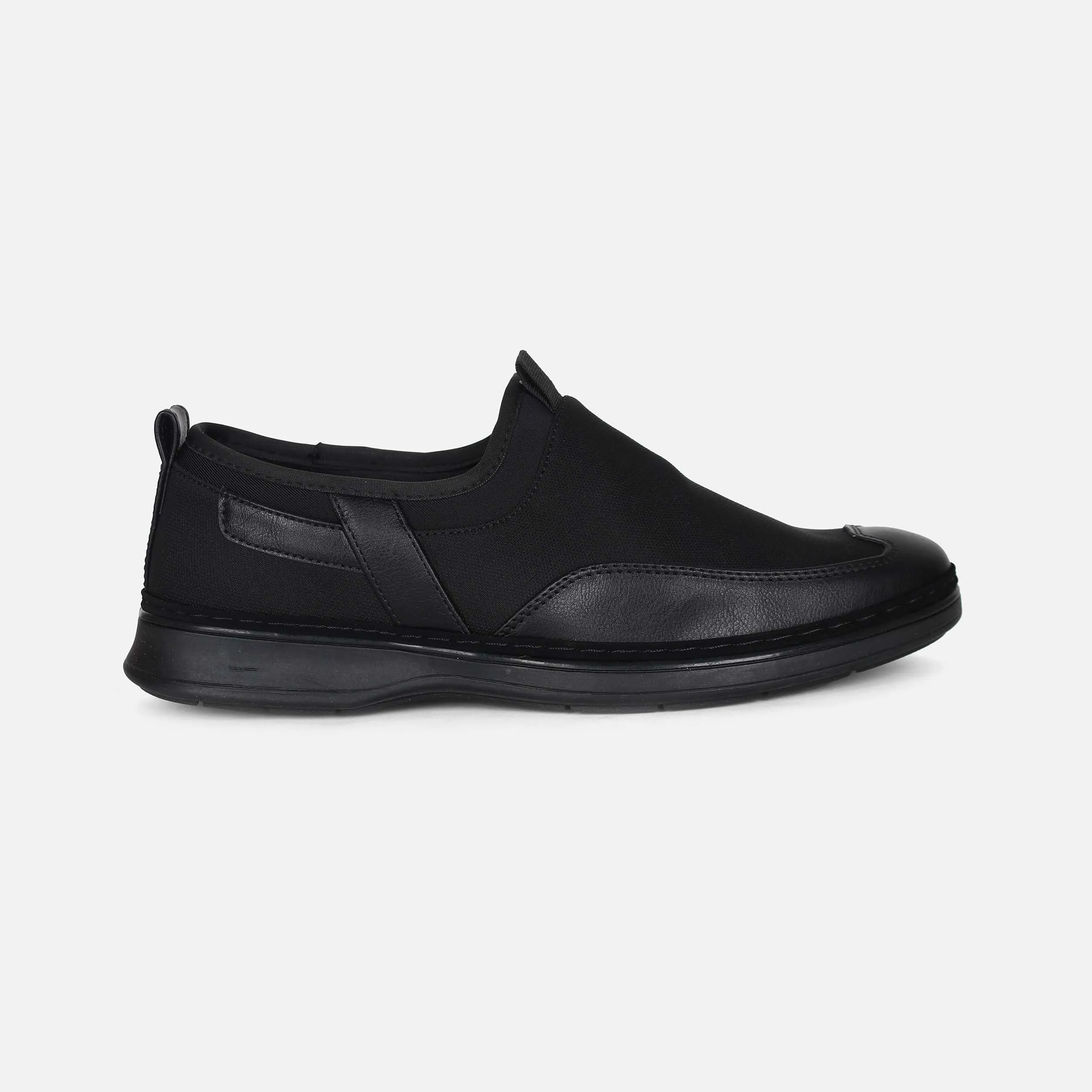MEN CASUAL SLIP-ON SHOES