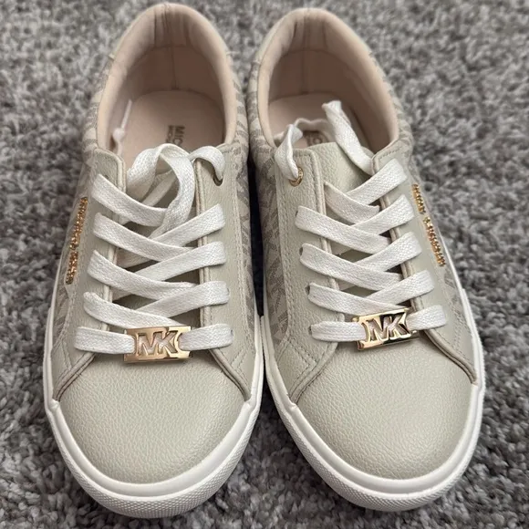 MICHAEL Michael Kors Girls Izette Regent Sneaker