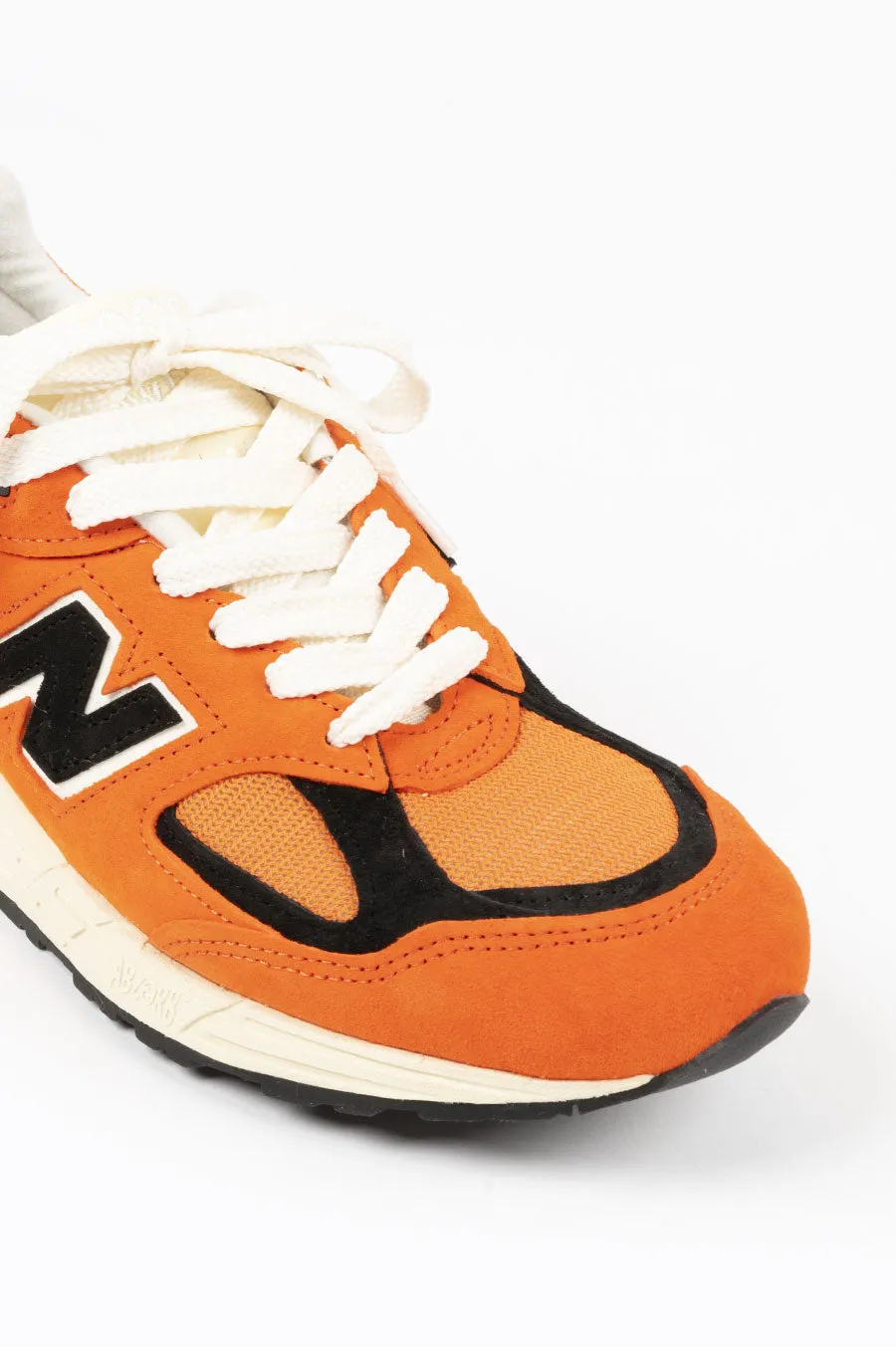NEW BALANCE 990 V2 MIU MARIGOLD