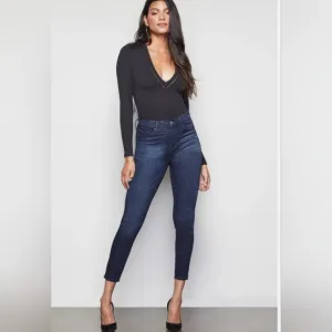 New Good American Ultra High Rise Good Waist Ankle Length Jeans Size 22