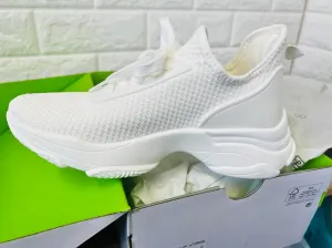 New in box! CALL IT SPRING Women's LEXXII Vegan Leather Sneaker, white, Sz 7! Soft backs make these easy to put on & off your feet!