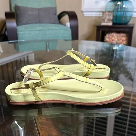 New Sam Edelman Naomi pale yellow sandal 💛