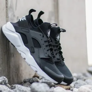 Nike Air Huarache Run Ultra Black White LIMITED Edition Men’s Size 8.5