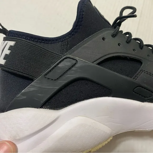 Nike Air Huarache Run Ultra Black White LIMITED Edition Men’s Size 8.5