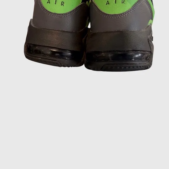 NIKE AIR MAX AXCEE GREEN STRIKE CZ2400 BLACK GREEN MEN SNEAKERS