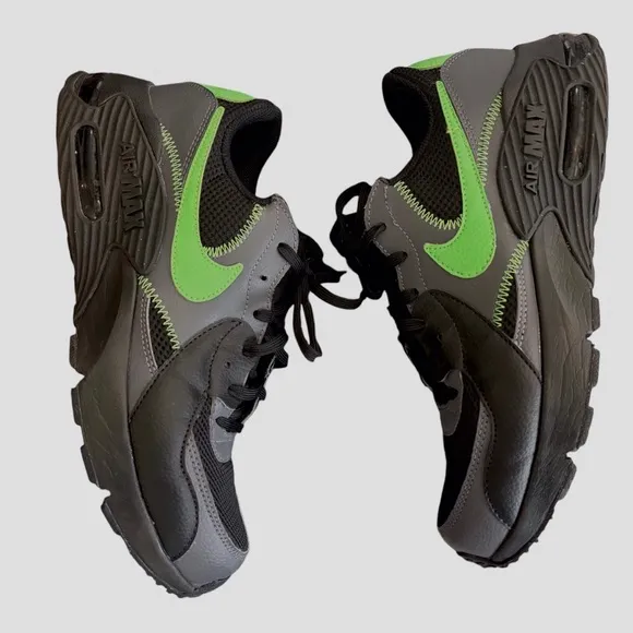 NIKE AIR MAX AXCEE GREEN STRIKE CZ2400 BLACK GREEN MEN SNEAKERS