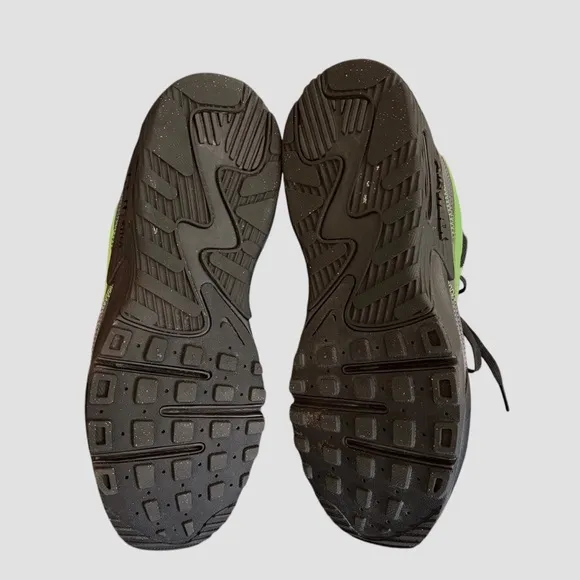 NIKE AIR MAX AXCEE GREEN STRIKE CZ2400 BLACK GREEN MEN SNEAKERS