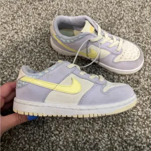 Nike Dunk Low Easter Kids Size 10c