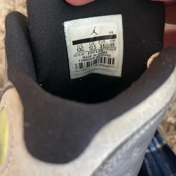 Nike Jordan 13 Retro Atmosphere Grey Sneaker