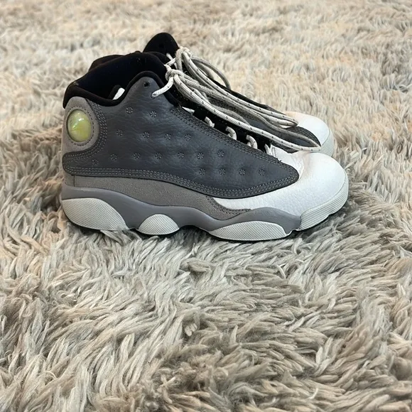 Nike Jordan 13 Retro Atmosphere Grey Sneaker