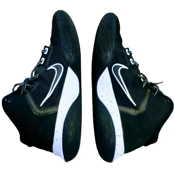 Nike Kyrie Flytraps 4 Men's Shoes