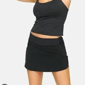 Outdoor Voices Hudson 4&quot; Skort in Black Size XXS NWT