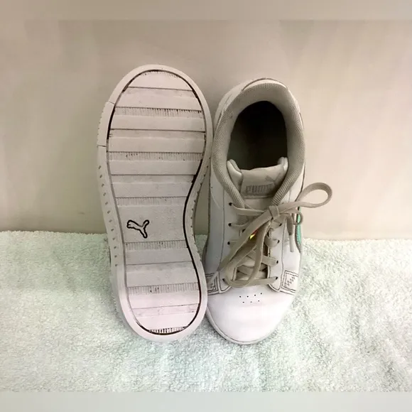 Puma White Sneakers