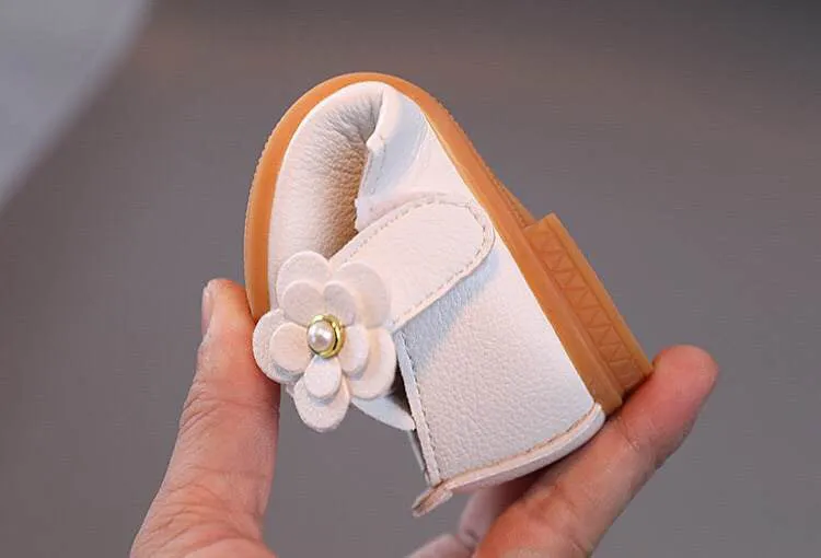 "Belle" - Flower & Pearl Girl's Shoes in White