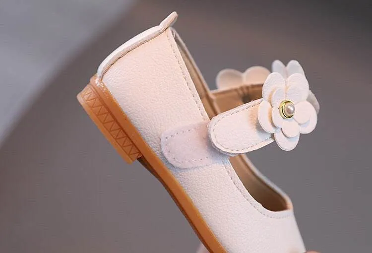 "Belle" - Flower & Pearl Girl's Shoes in White
