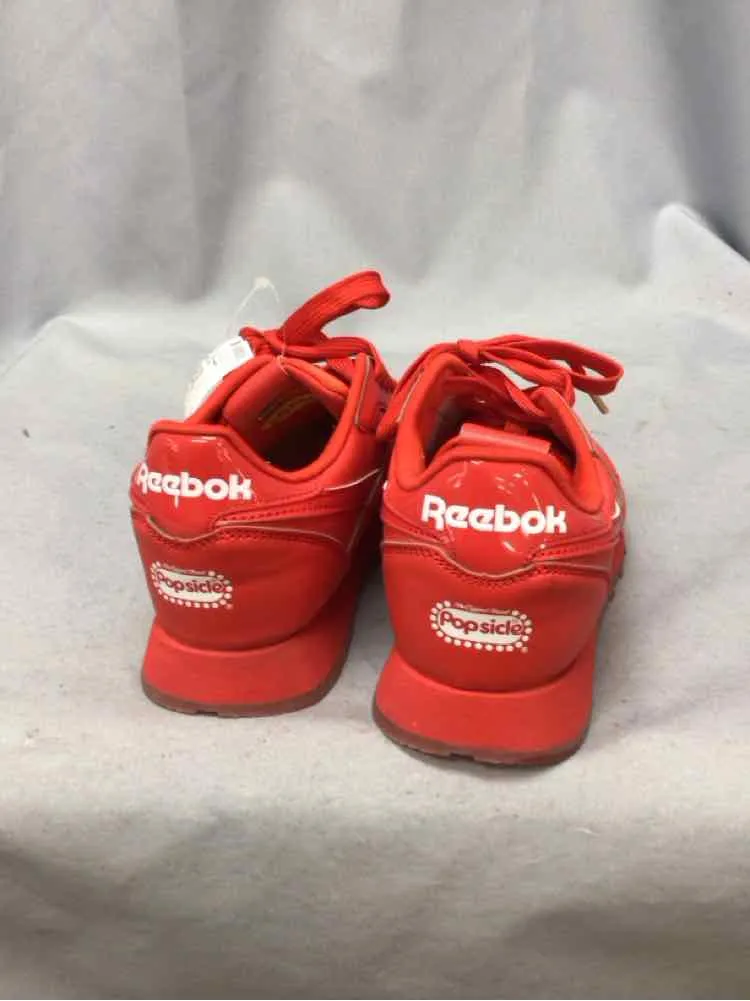 REEBOK SIZE 5 Ladies SHOES