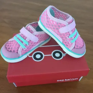See Kai run pink/mint green Saylor shoe little kids/ toddler size 6