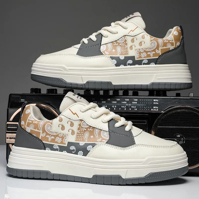 Student Fashion: Low-Top Sports Running Shoes - Stay Stylish and Active