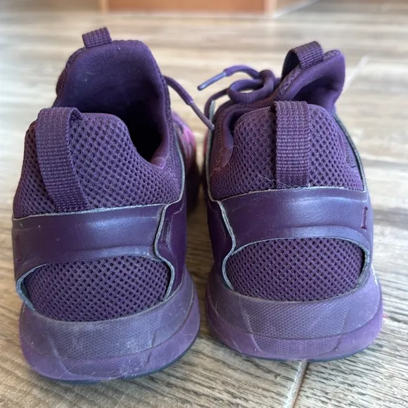 Under Armour Women's HOVR Rise 2 Cross Trainer | Polaris Purple sz 10