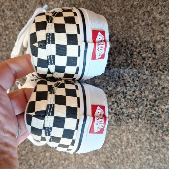Vans size 4 Youth NEW