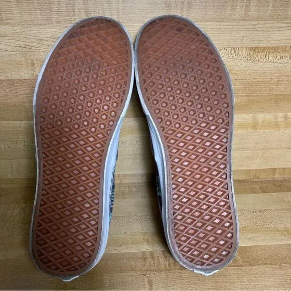 VANS Van Doren Skate Shoes Men's SZ 9.5 Women 11 Multicolor Aztec Pattern