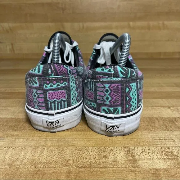 VANS Van Doren Skate Shoes Men's SZ 9.5 Women 11 Multicolor Aztec Pattern