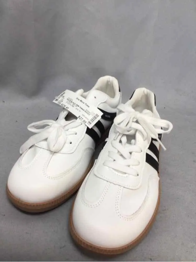 WALKING SIZE 41 Ladies SHOES