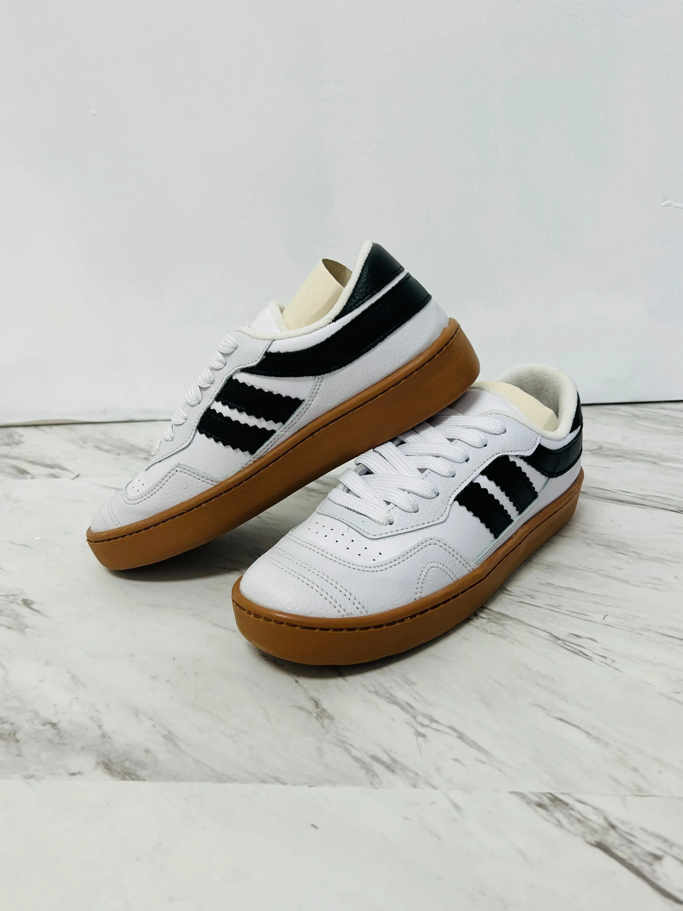 White/Black Miel Tennis Shoes