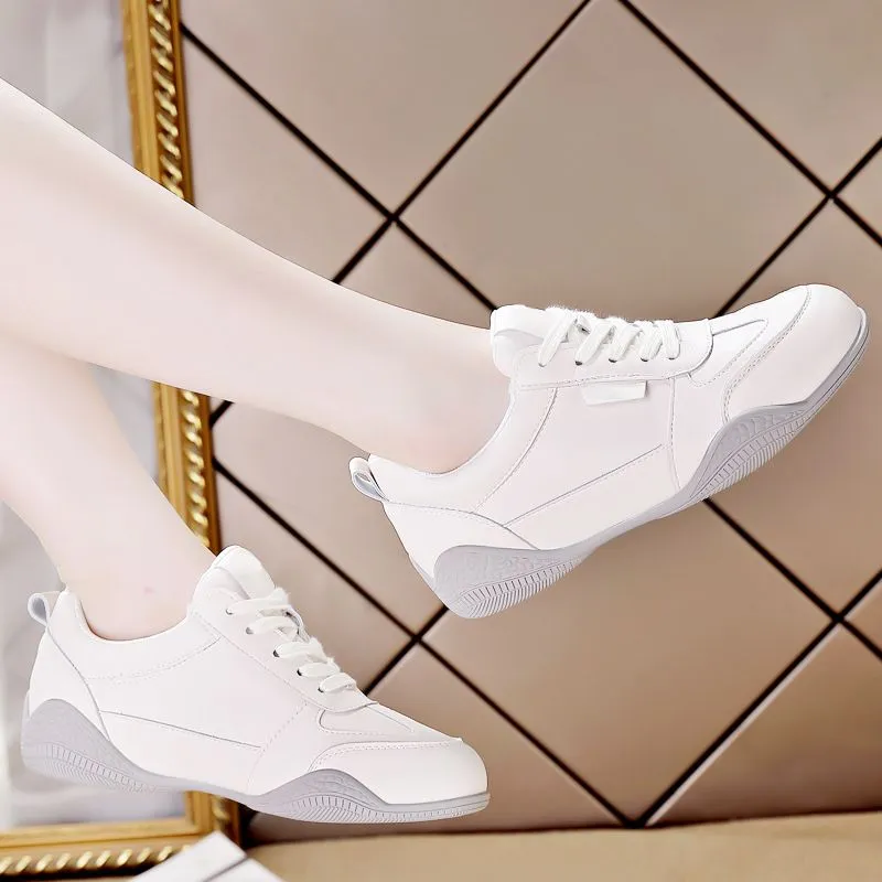 Women's Lightweight Sports Shoes