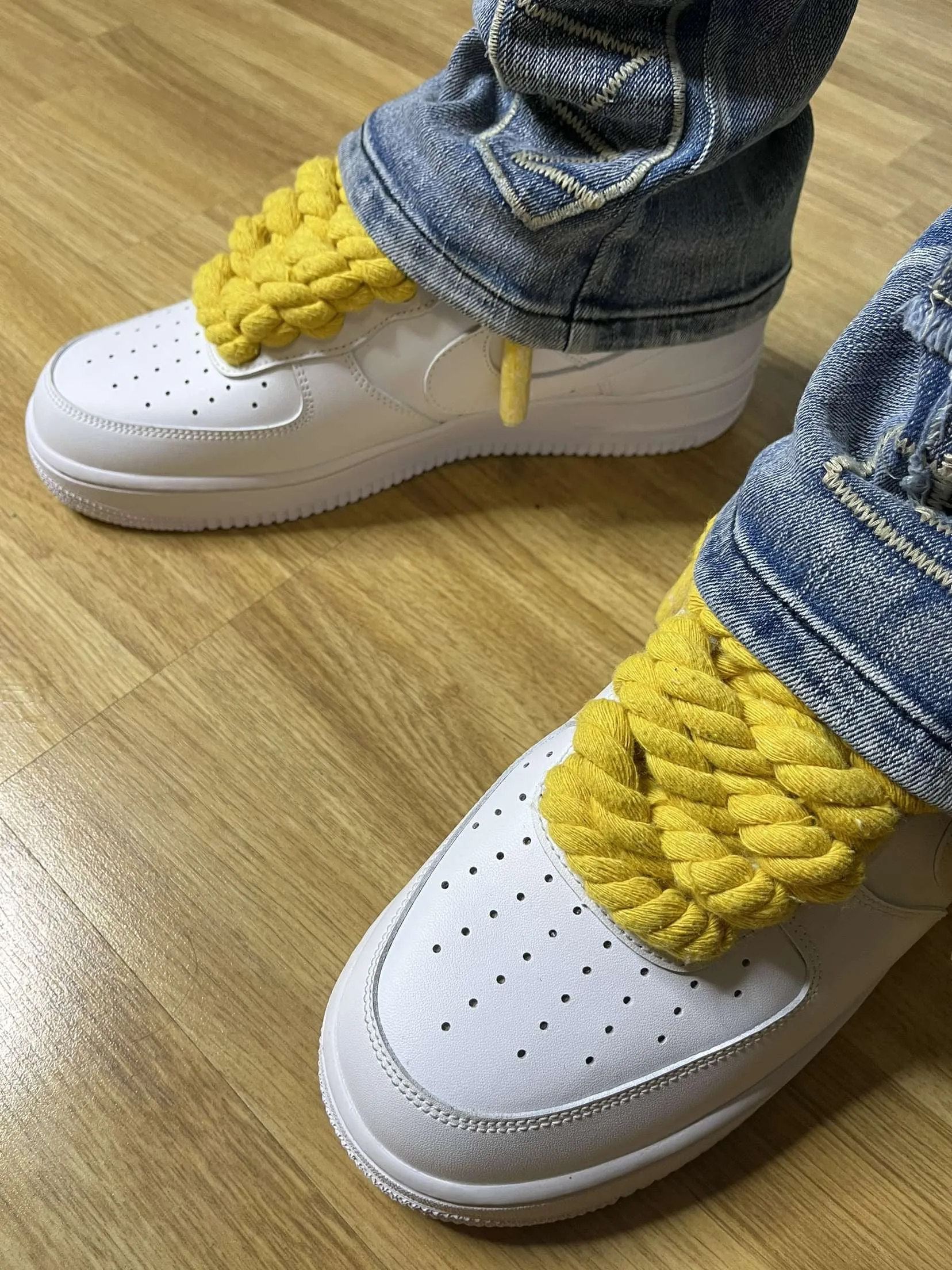 Yellow rope lace AF1